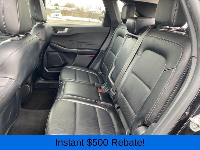 Used 2022 Ford Escape Titanium image 19