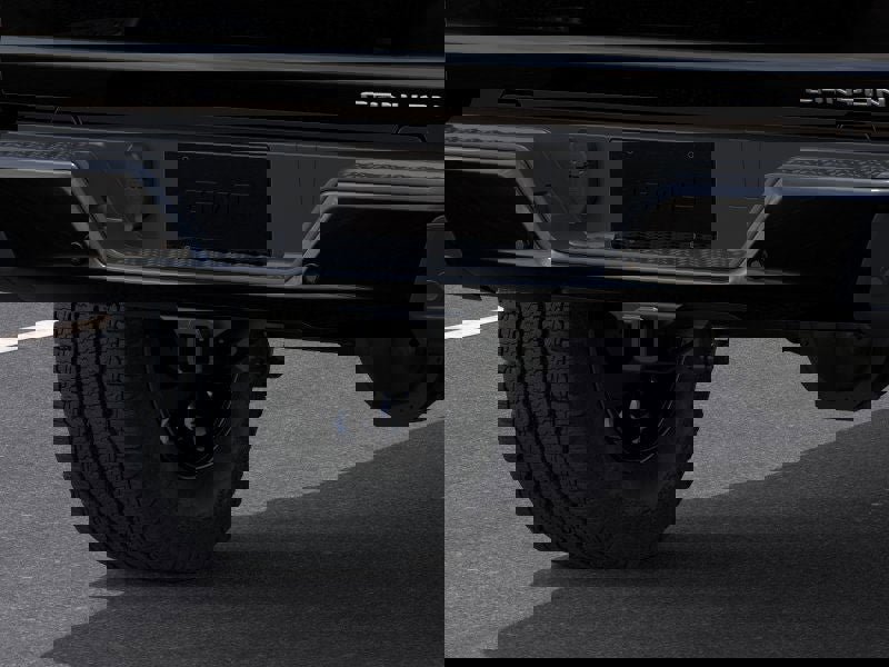 New 2026 GMC Canyon Denali image 14