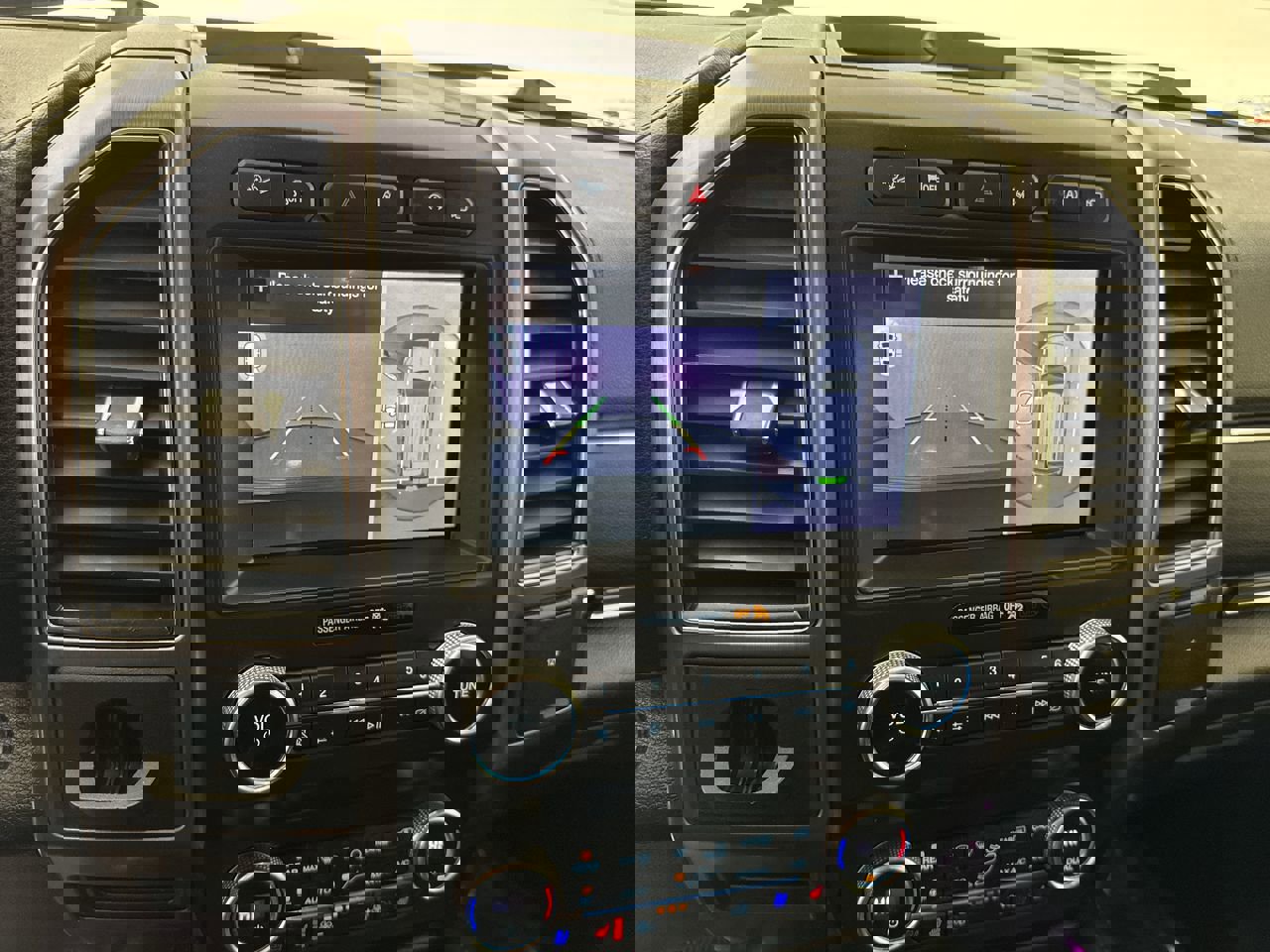 Used 2019 Ford Expedition Platinum image 5