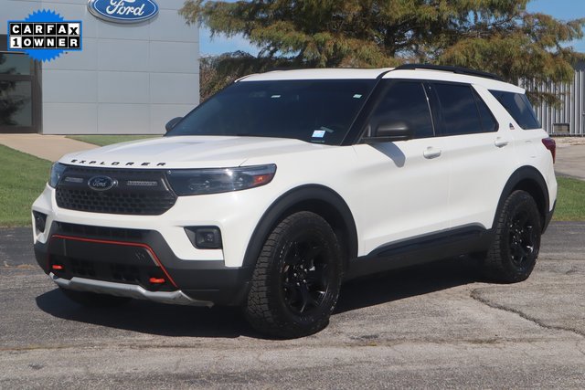 Used 2022 Ford Explorer Timberline image 2