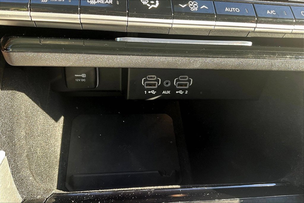 Used 2025 Jeep Wagoneer Series II AWD/4WD image 26