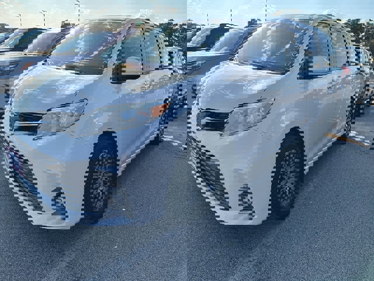 Used 2020 Toyota Sienna XLE