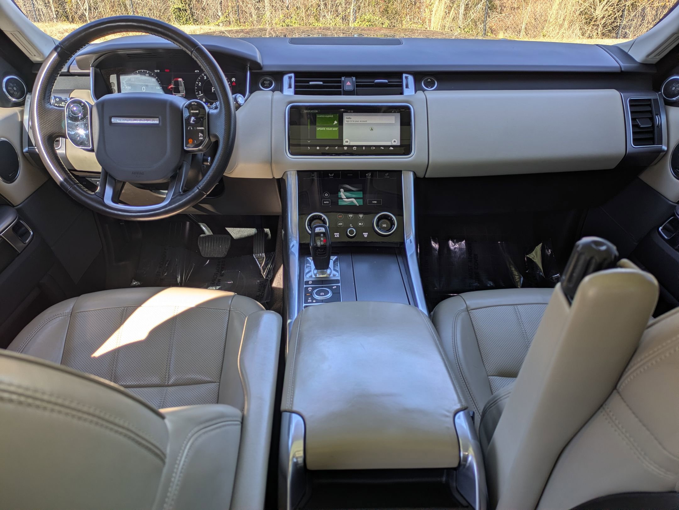 Used 2020 Land Rover Range Rover Sport HSE image 24