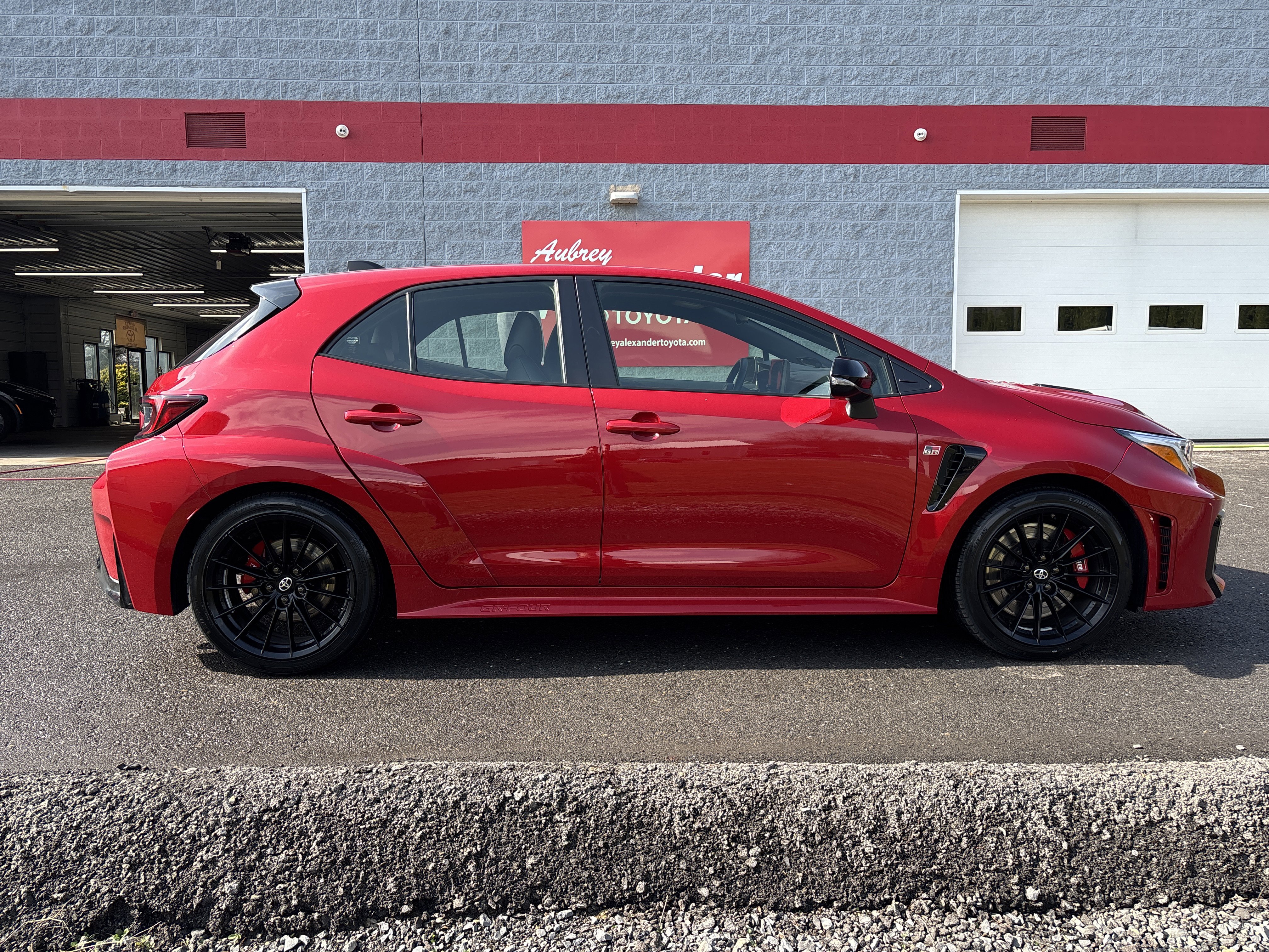 Used 2025 Toyota Corolla Premium image 2