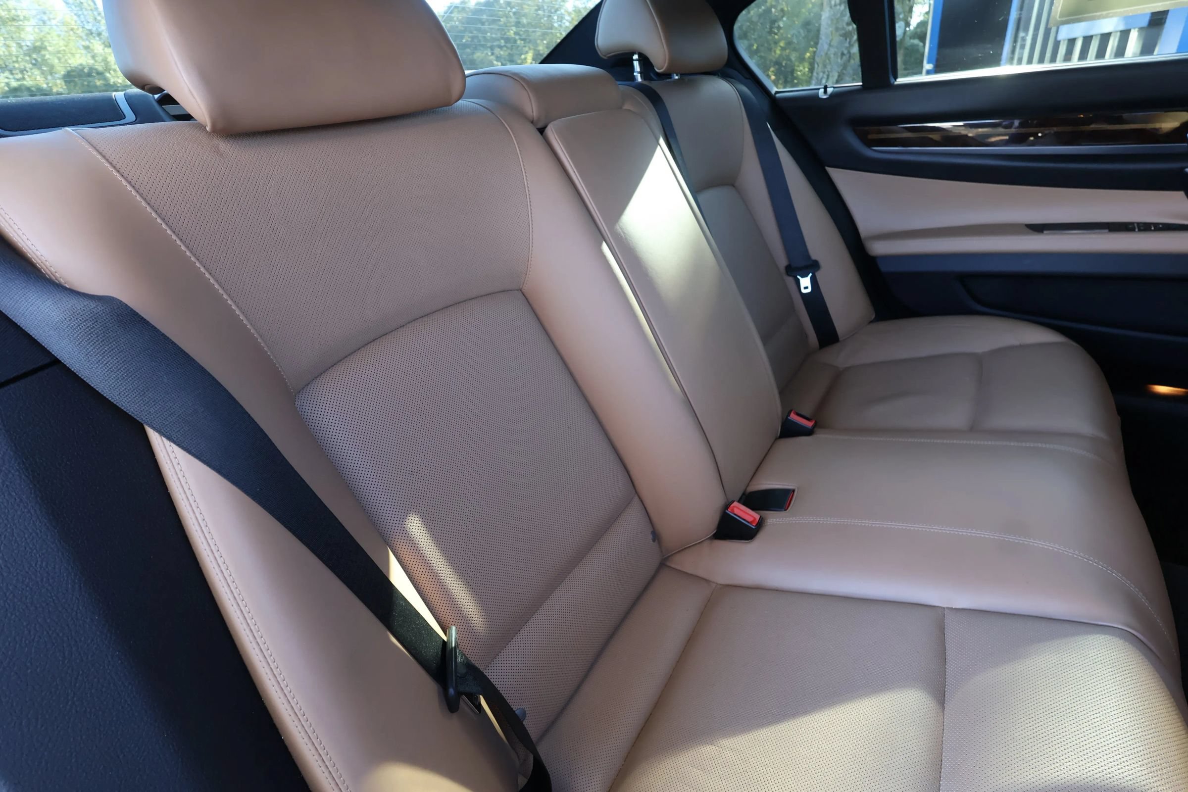 Used 2014 BMW 750Li RWD image 31