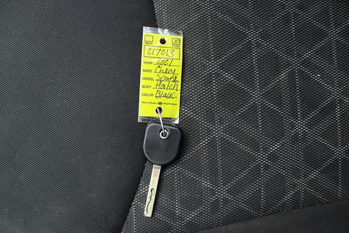 Used 2021 Chevrolet Spark LT FWD image 42