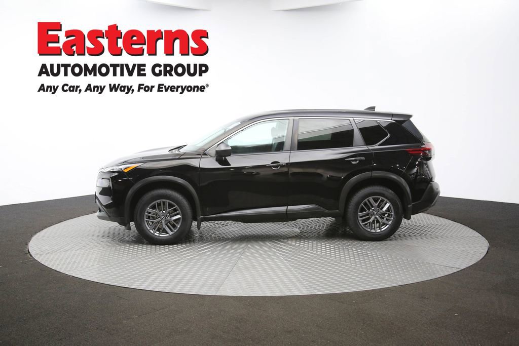 Used 2022 Nissan Rogue S image 56