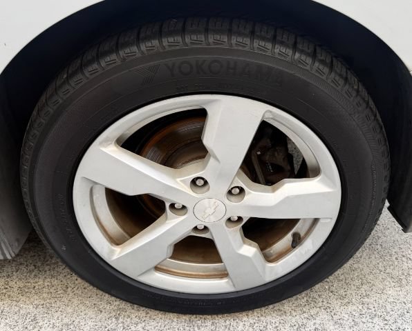 Used 2013 Chevrolet Volt Premium w/ Premium Trim Package FWD image 27