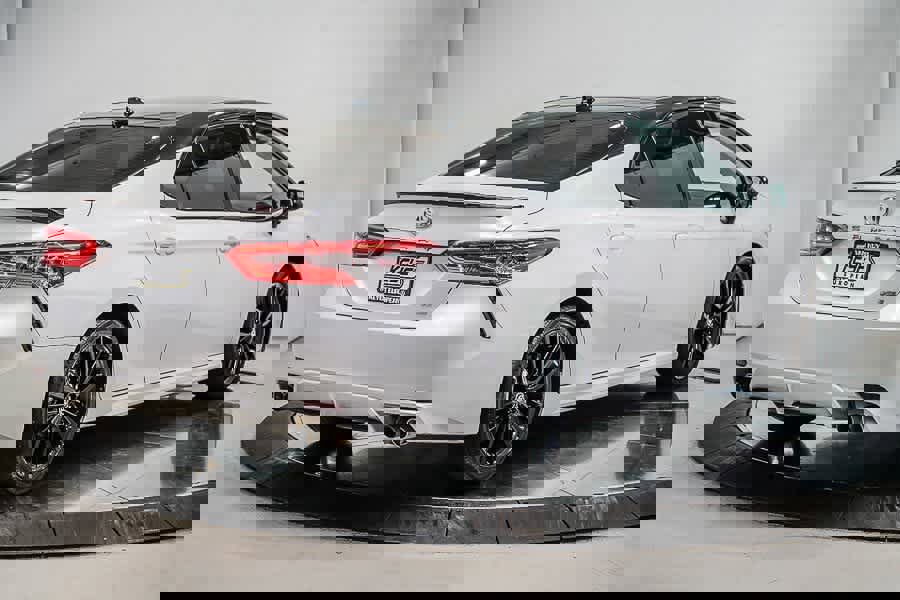 Used 2023 Toyota Camry XSE image 4