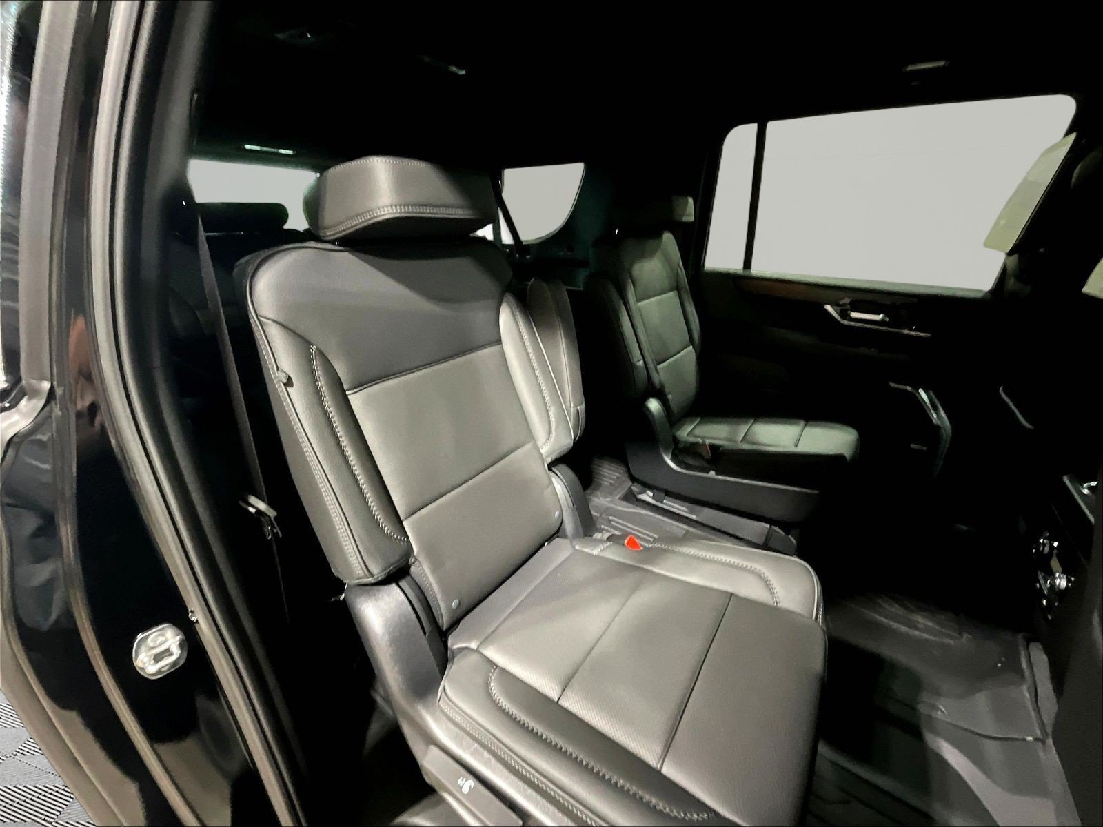 New 2026 GMC Yukon XL Denali w/ Denali Reserve Package AWD/4WD image 20