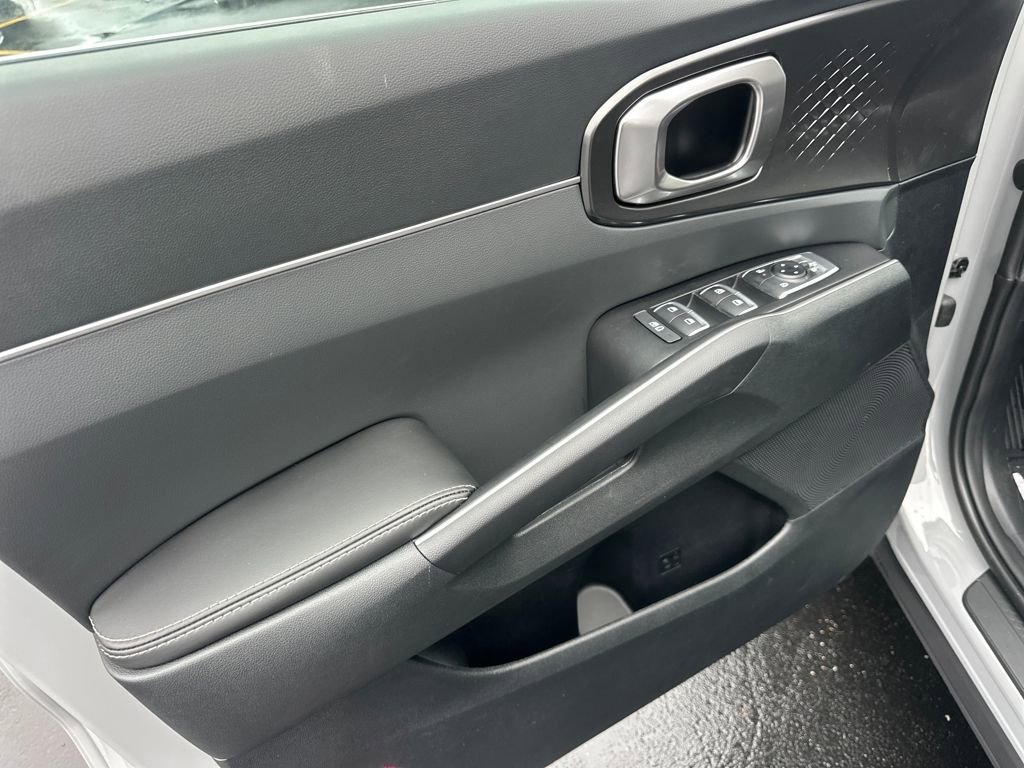 New 2026 Kia Sorento S AWD/4WD image 10