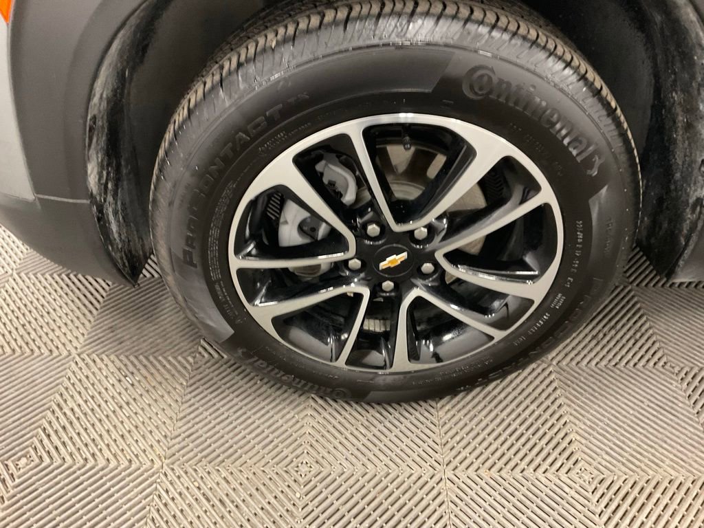 Used 2025 Chevrolet TrailBlazer LT image 12