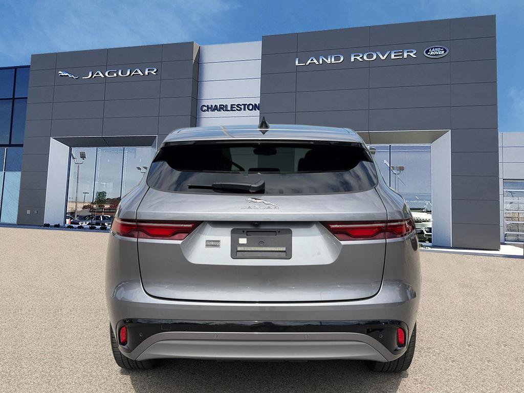 Used 2025 Jaguar F-PACE R-Dynamic S AWD/4WD image 4