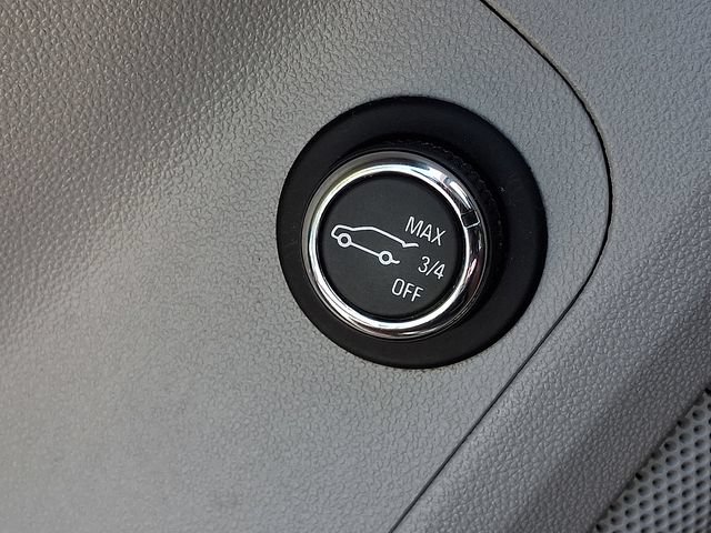 Used 2017 GMC Acadia SLT FWD image 22