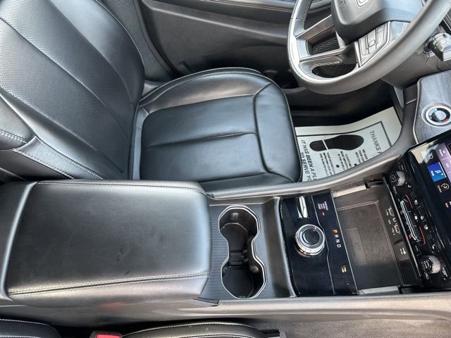 Certified 2024 Jeep Grand Cherokee L Limited w/ Luxury Tech Group II image 11