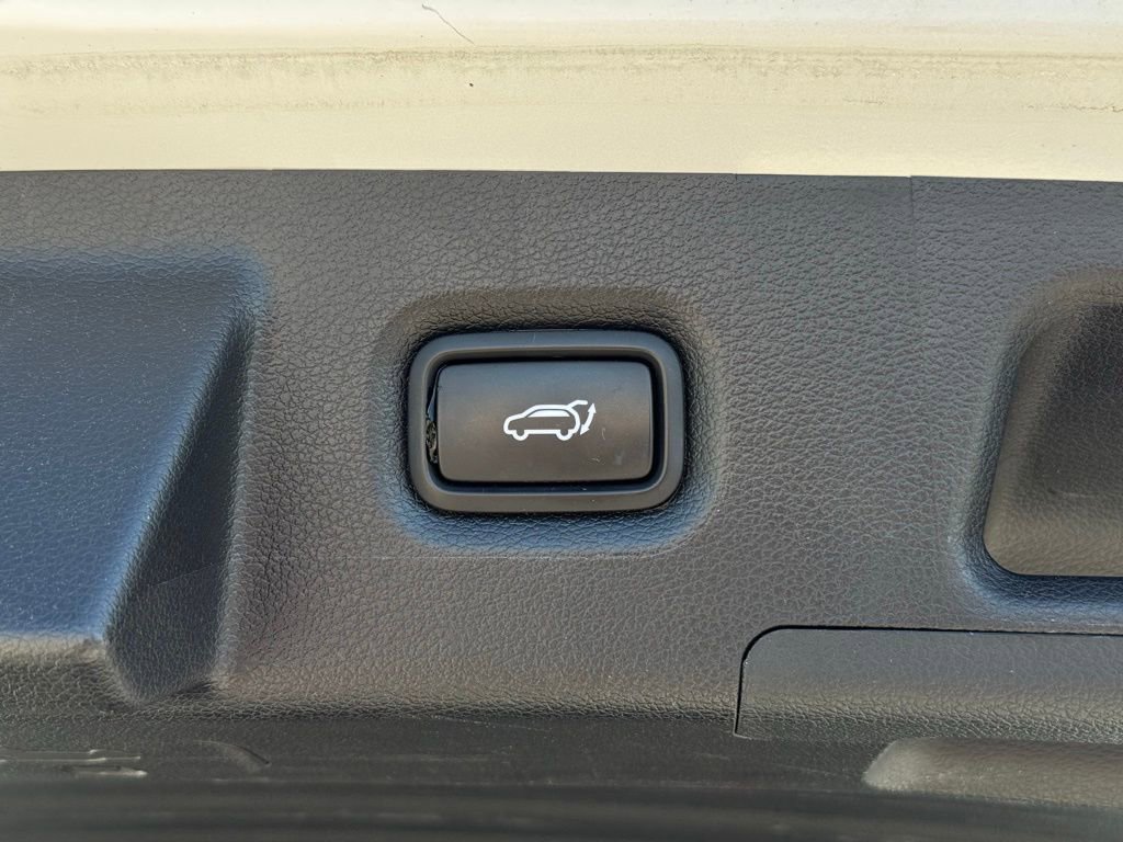 Certified 2022 Hyundai Santa Fe SEL w/ Convenience + Premium Package AWD/4WD image 16