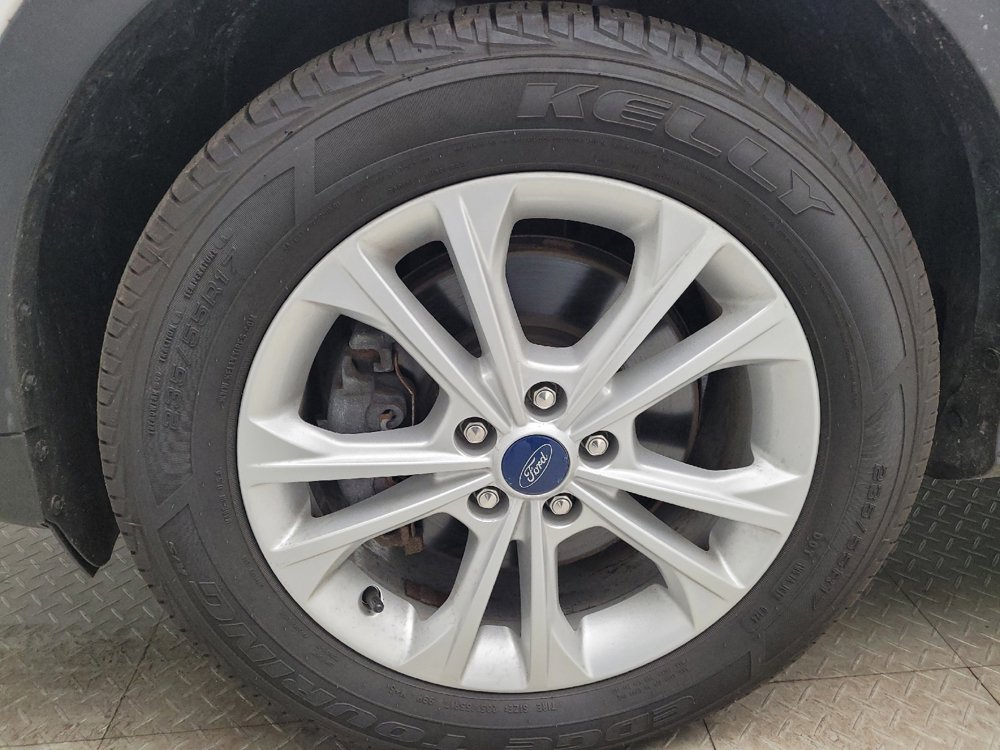 Used 2019 Ford Escape SEL AWD/4WD image 31