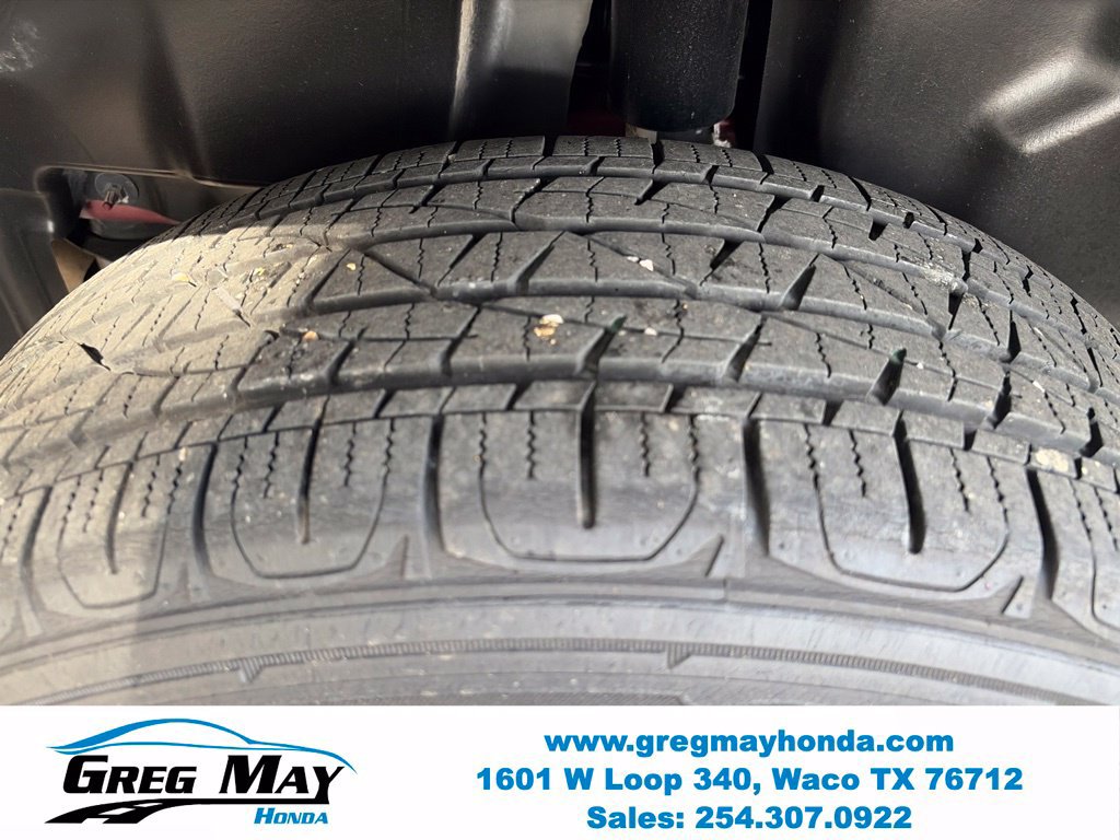 Used 2021 Jeep Cherokee Latitude FWD image 11