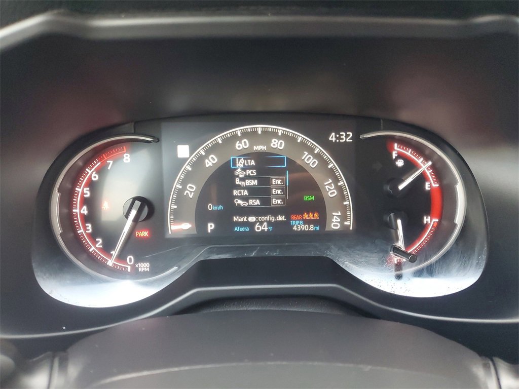 Certified 2025 Toyota RAV4 XLE image 22