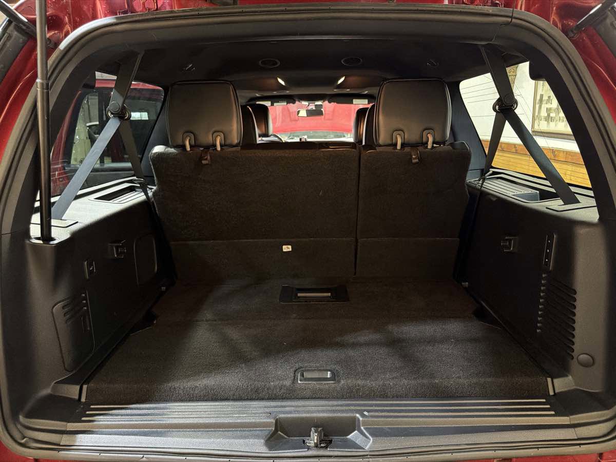 Used 2017 Ford Expedition EL Limited w/ Equipment Group 301A image 14