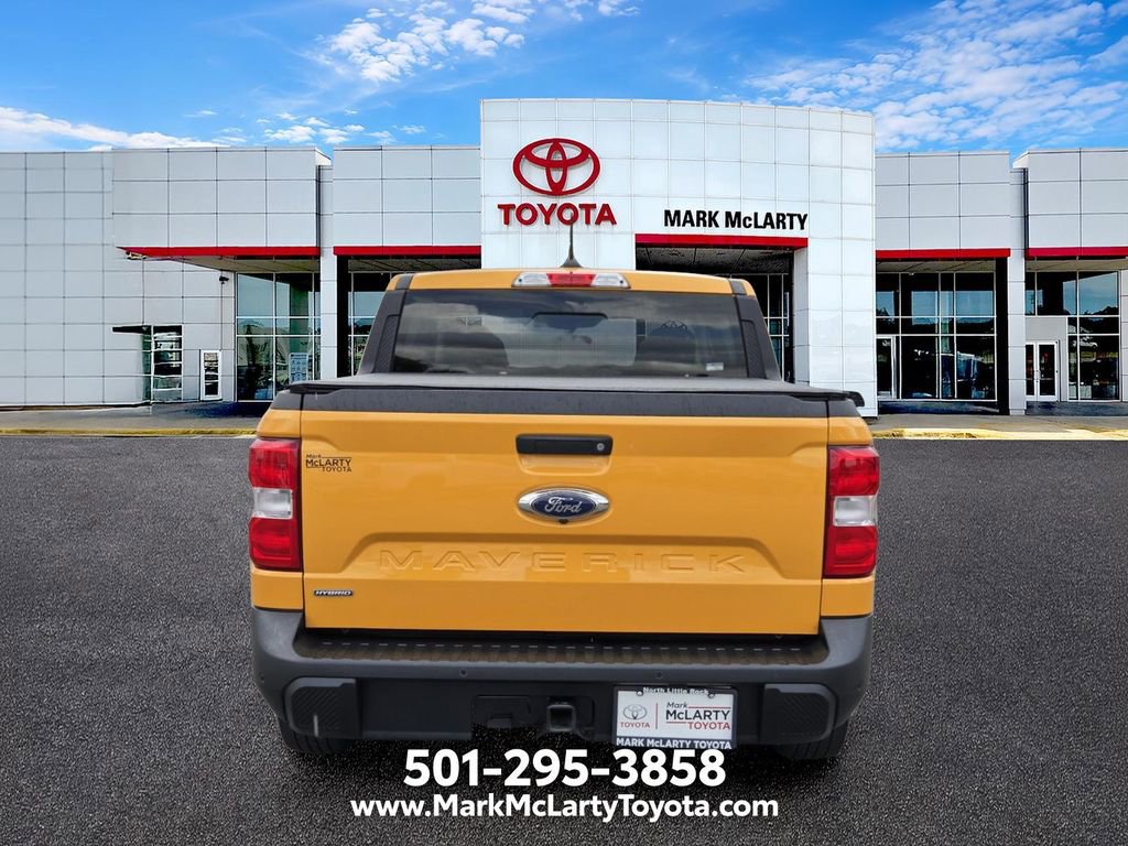 Used 2022 Ford Maverick Lariat w/ Lariat Luxury Package FWD image 4