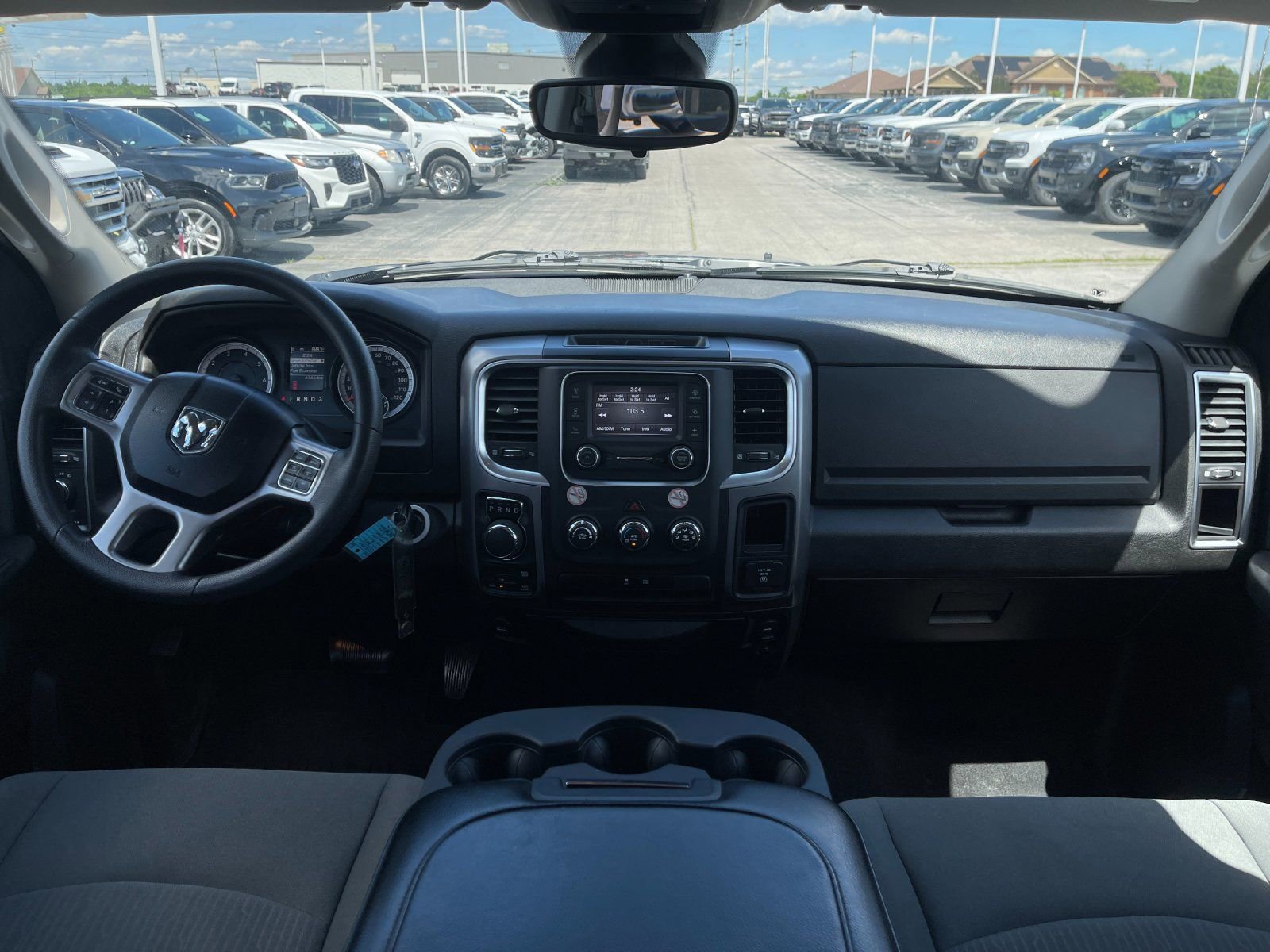 Used 2023 RAM 1500 Classic SLT AWD/4WD image 15