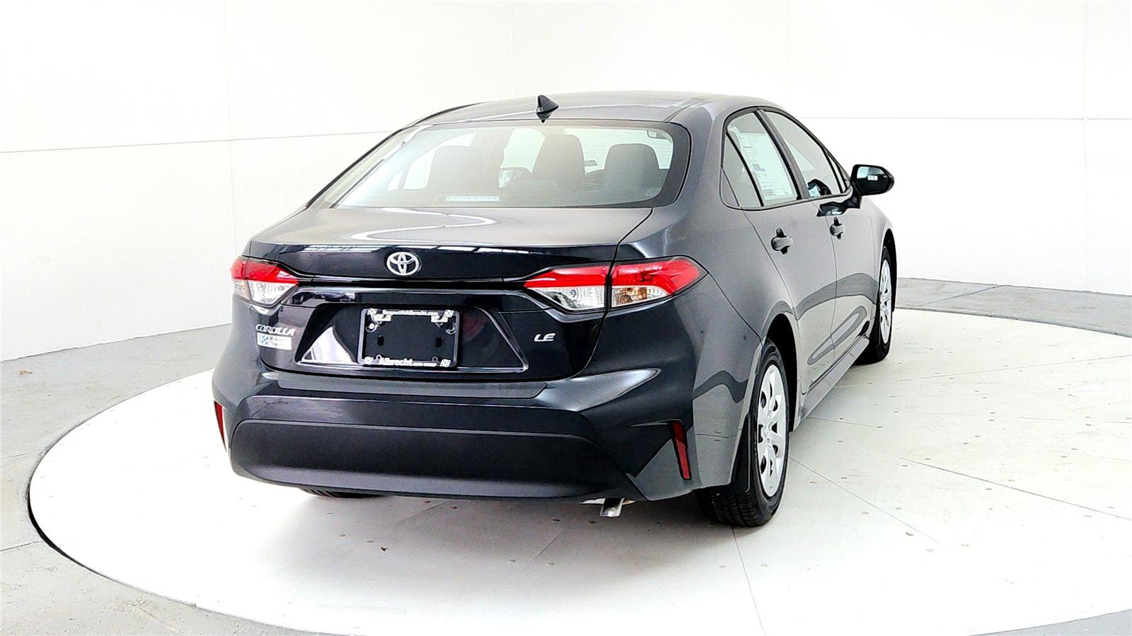 New 2026 Toyota Corolla LE FWD image 5