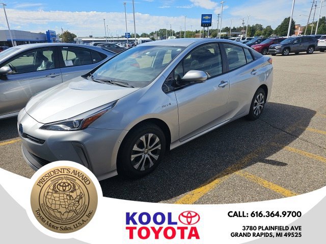 Used 2019 Toyota Prius LE