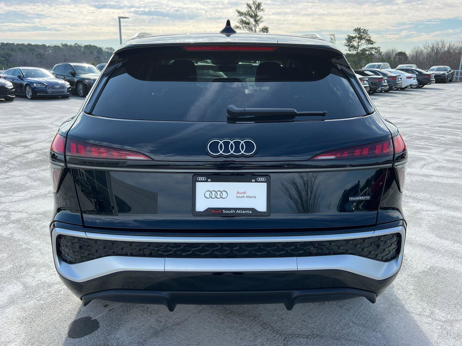 New 2026 Audi Q3 quattro 2.0T AWD/4WD image 6