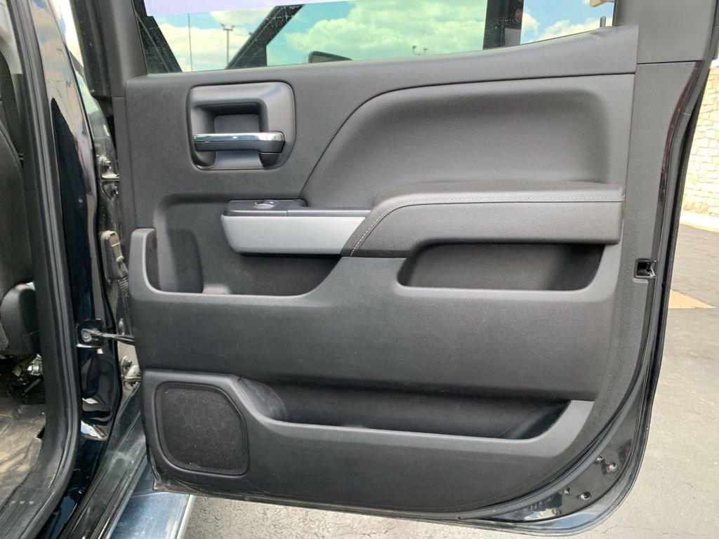 Used 2017 Chevrolet Silverado 3500 LTZ w/ Duramax Plus Package AWD/4WD image 33