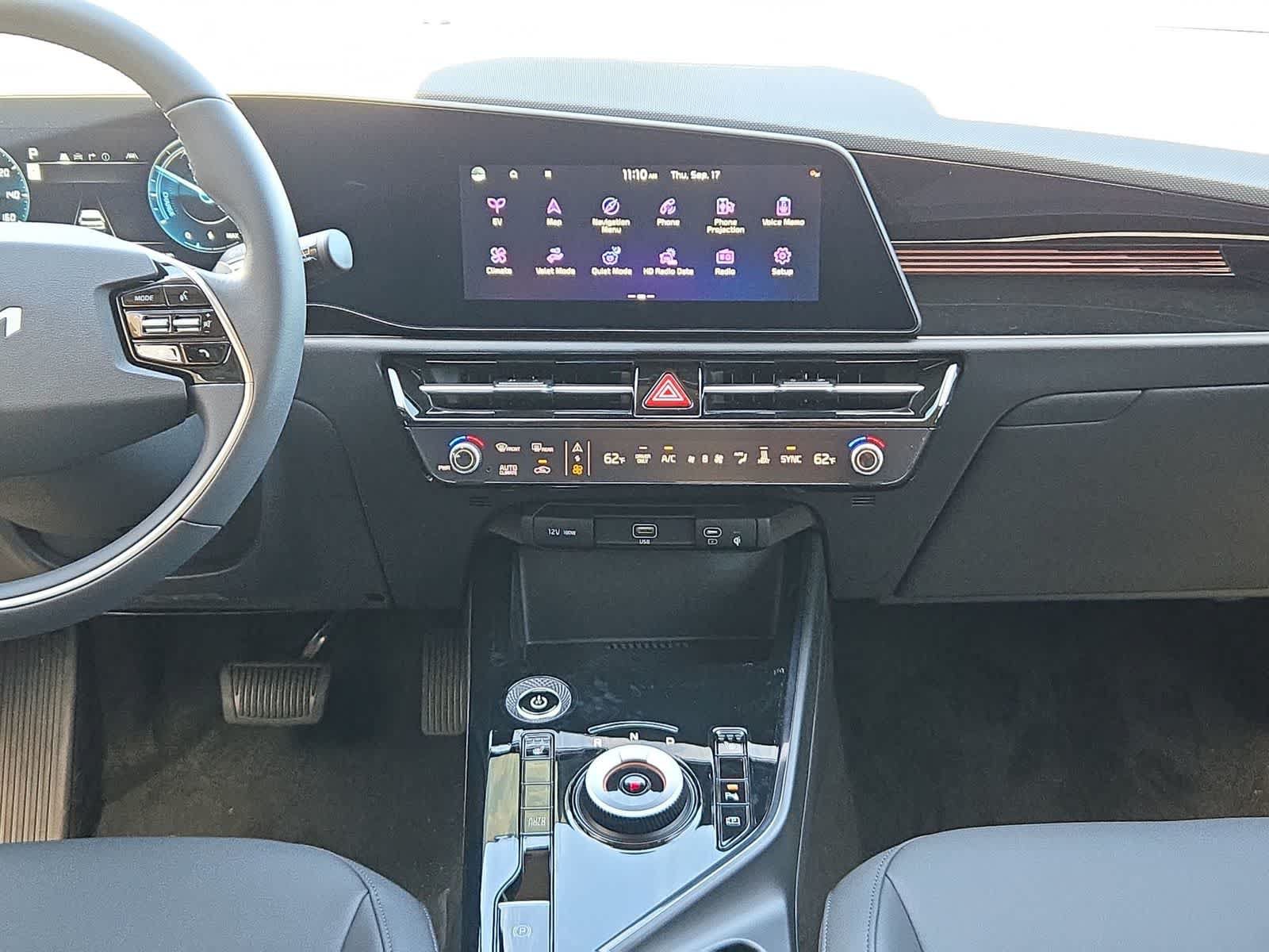 New 2026 Kia Niro Wind FWD image 28