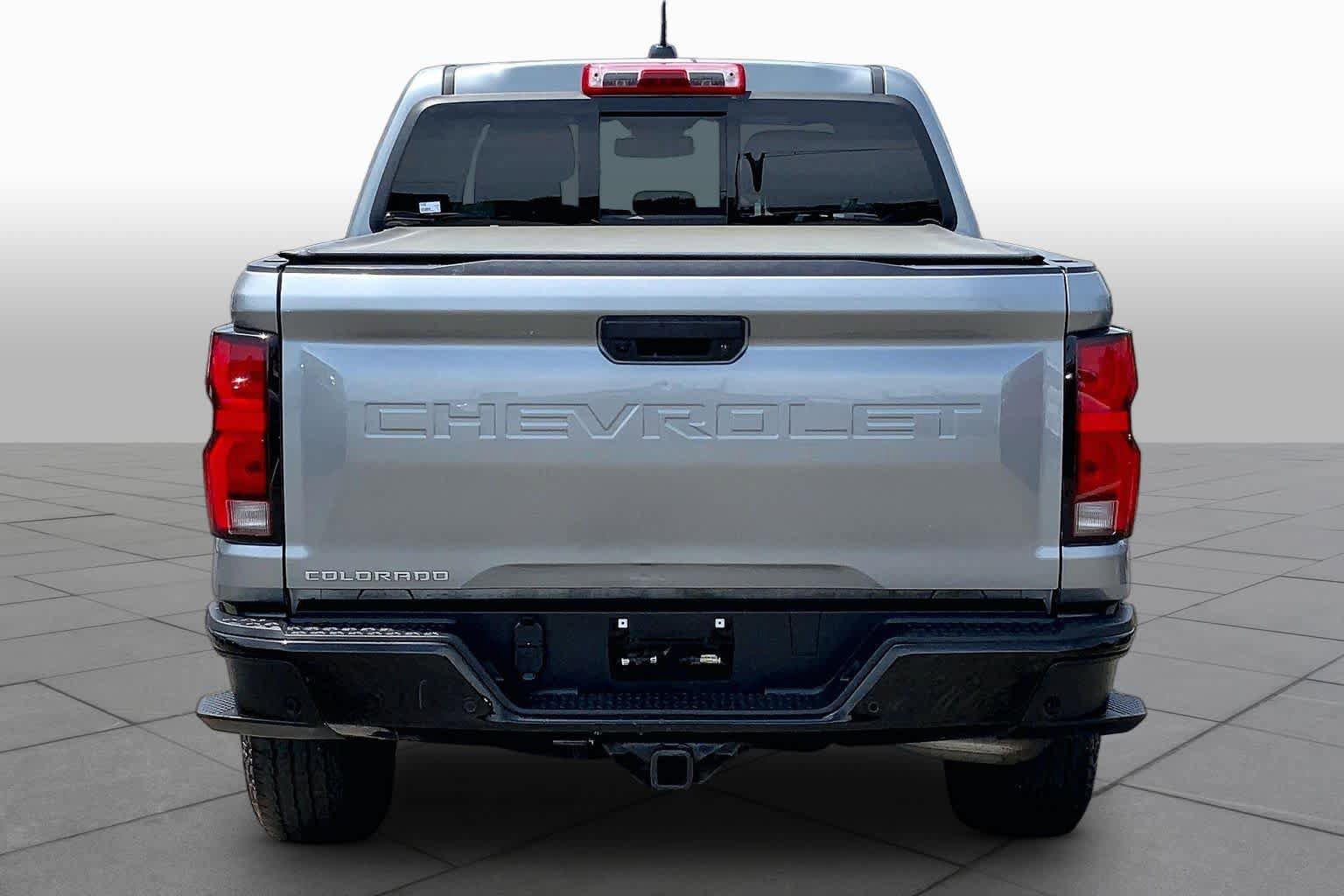 Used 2023 Chevrolet Colorado Z71 w/ Z71 Convenience Package 2 AWD/4WD image 5