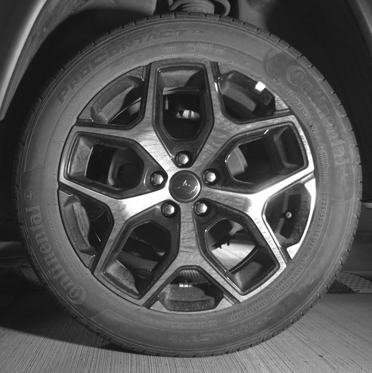 Used 2025 Jeep Compass Limited image 11
