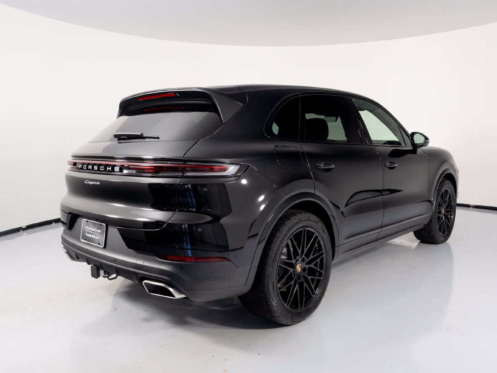 New 2026 Porsche Cayenne AWD/4WD image 11