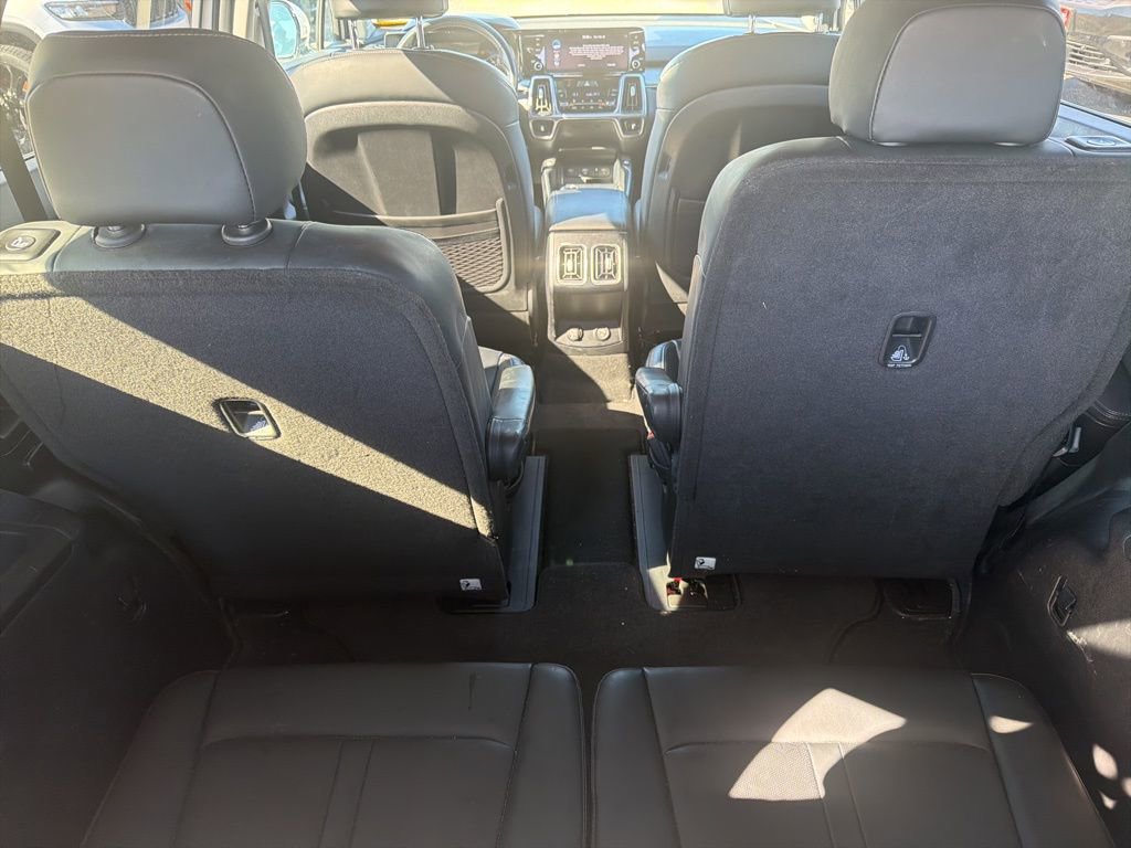 Used 2023 Kia Sorento EX image 10