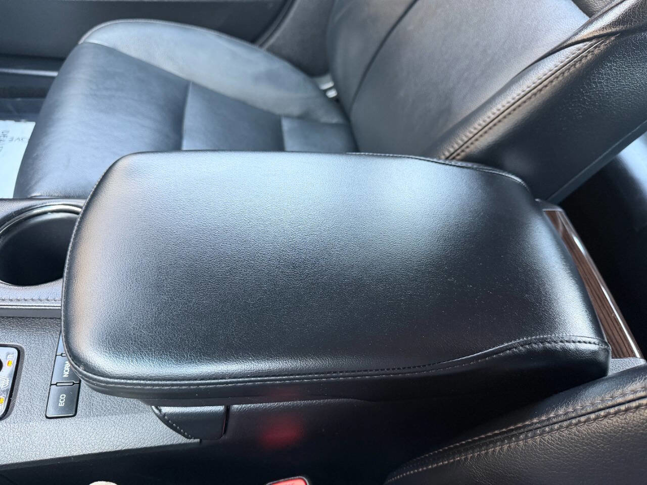 Used 2015 Toyota Avalon XLE image 50