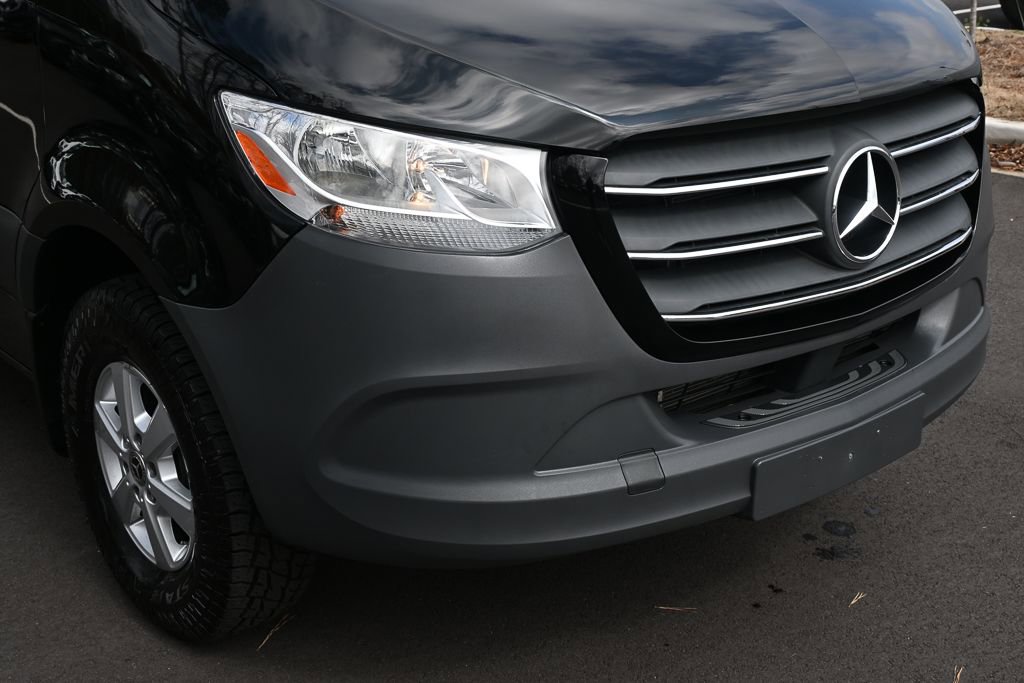 Used 2023 Mercedes-Benz Sprinter 2500 image 31