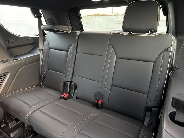 New 2026 GMC Yukon Elevation w/ LPO, Floor Liner Package image 7