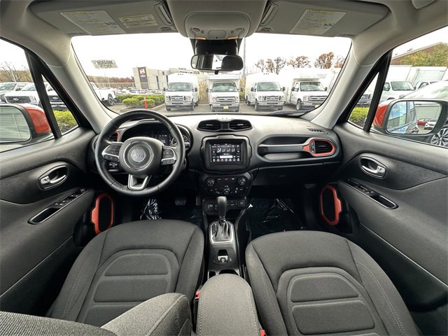 Used 2020 Jeep Renegade Latitude image 16