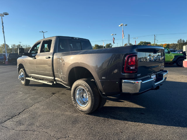 New 2027 RAM 3500 Tradesman AWD/4WD image 5