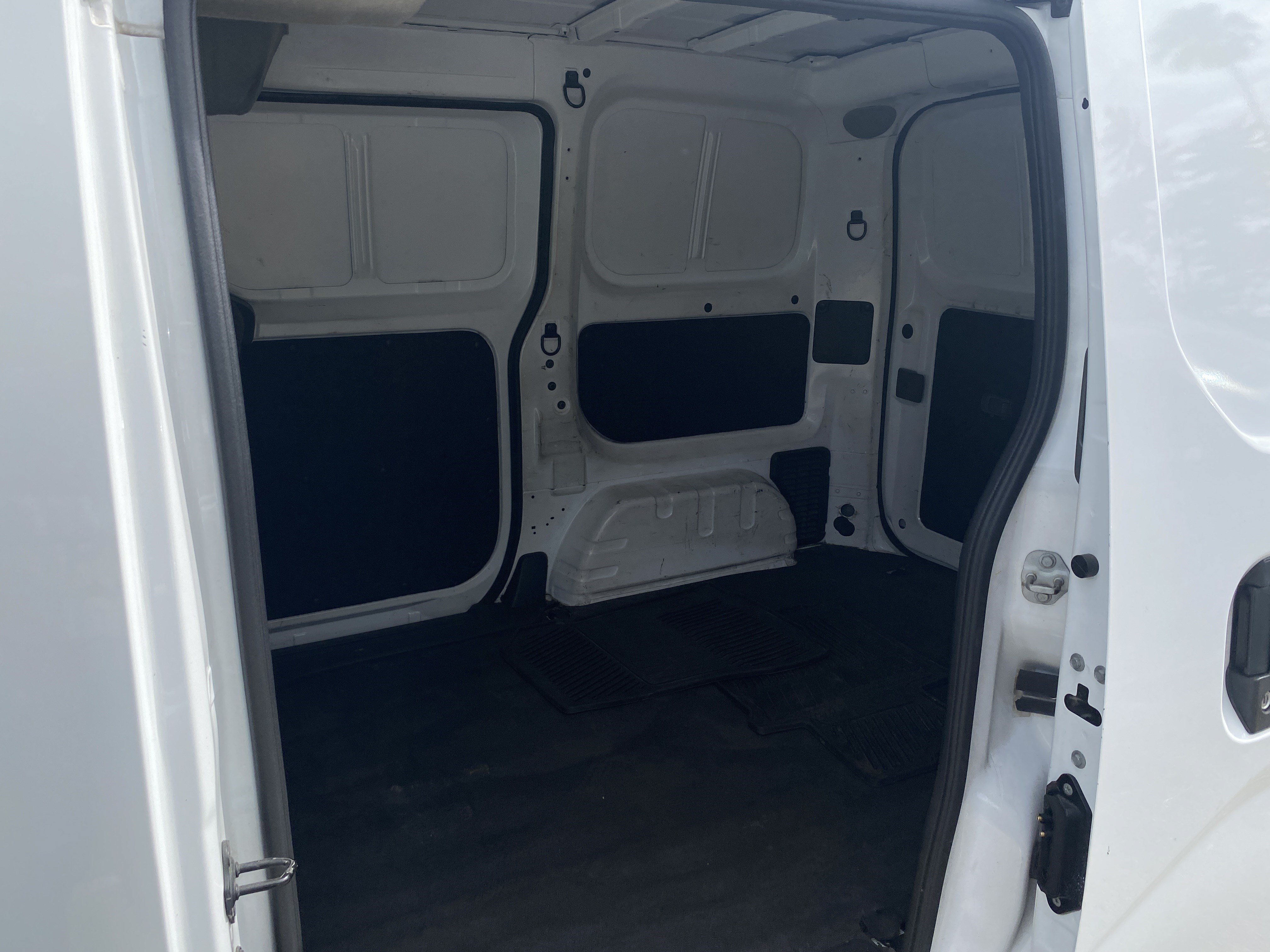 Used 2021 Nissan NV200 SV FWD image 16