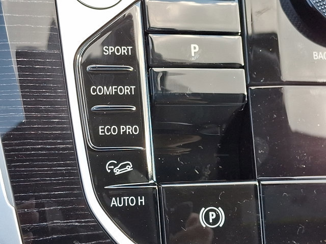 New 2026 BMW X5 xDrive40i w/ M Sport Package image 19