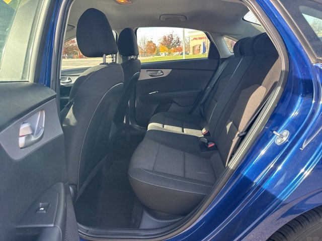 Used 2023 Kia Forte LXS image 9