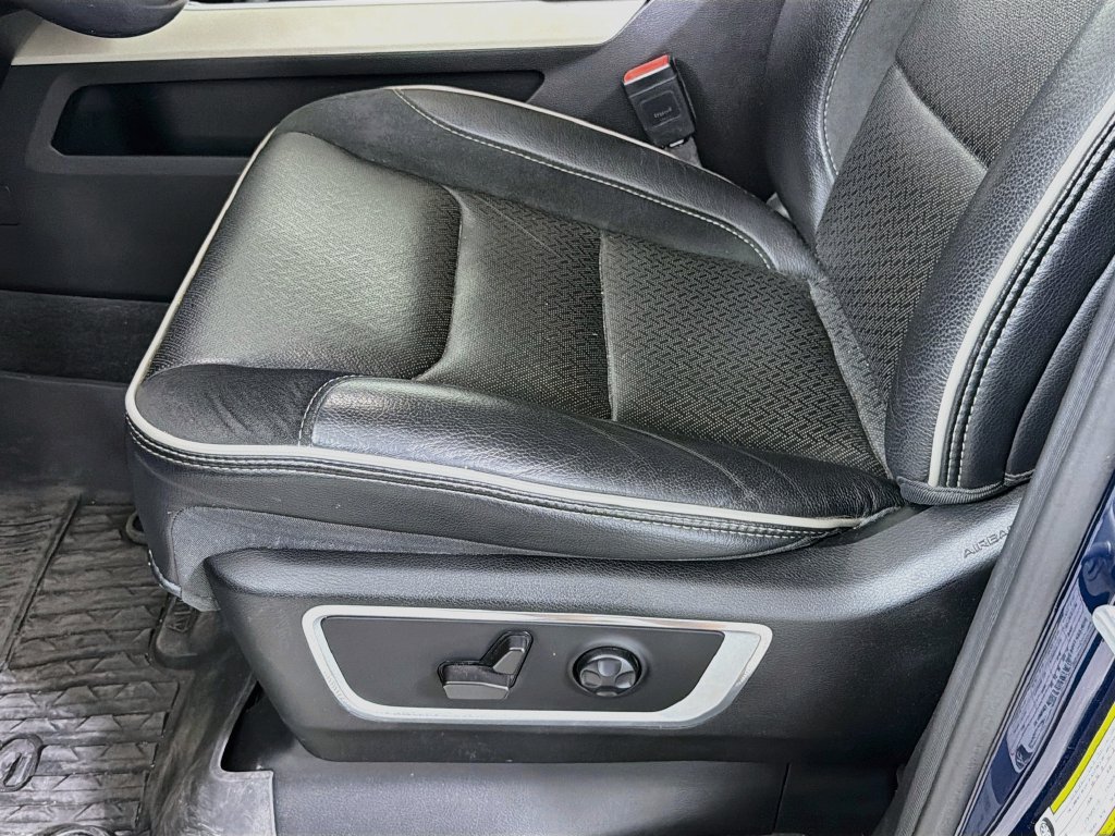 Used 2021 RAM 1500 Laramie w/ Laramie Southwest Edition RWD image 24
