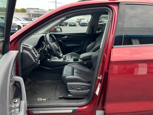 Used 2019 Audi Q5 Prestige w/ Prestige Package AWD/4WD image 11
