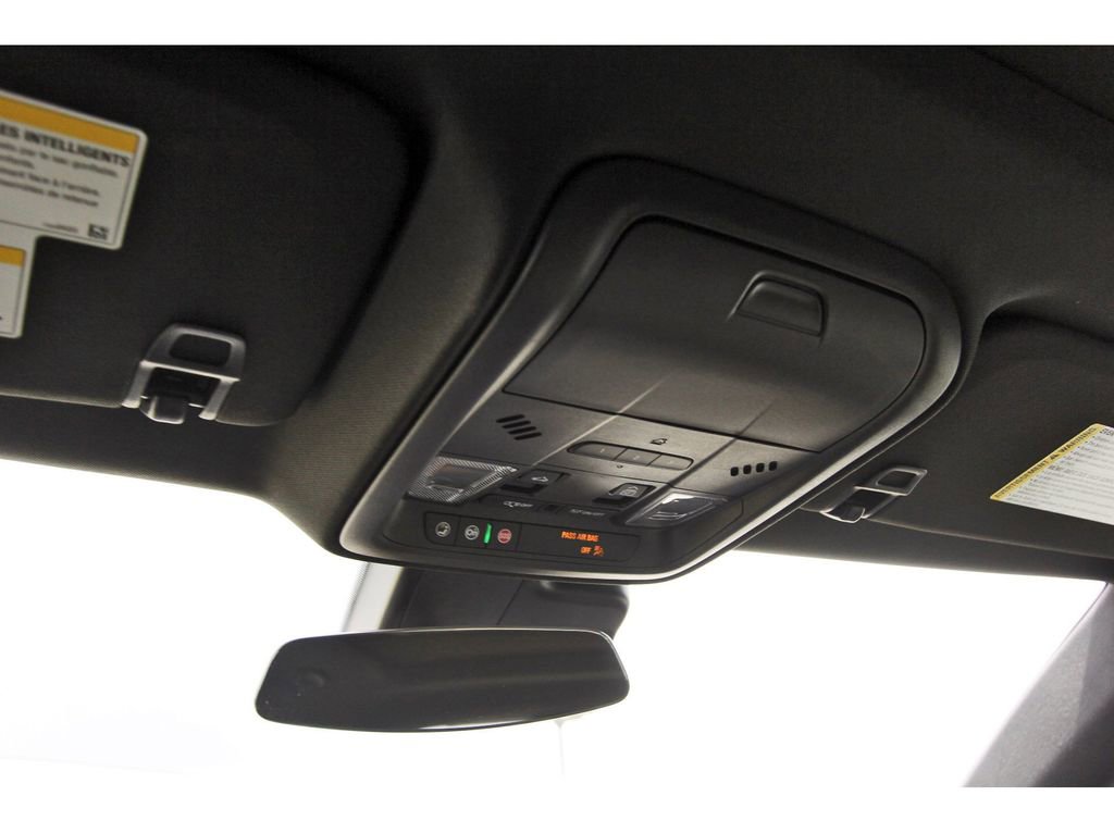 Used 2023 Cadillac XT4 Sport image 27