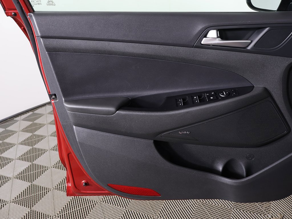 Used 2021 Hyundai Tucson Ultimate w/ Cargo Package image 26