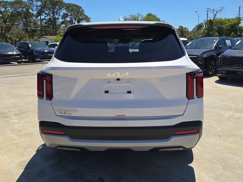 New 2026 Kia Sorento LX FWD image 7