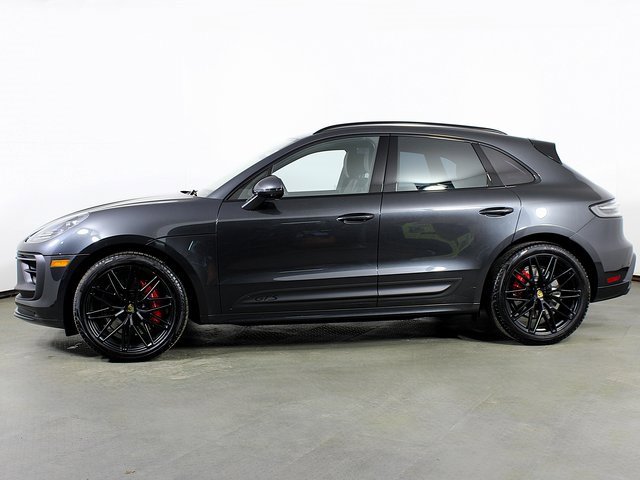 Used 2024 Porsche Macan GTS image 2