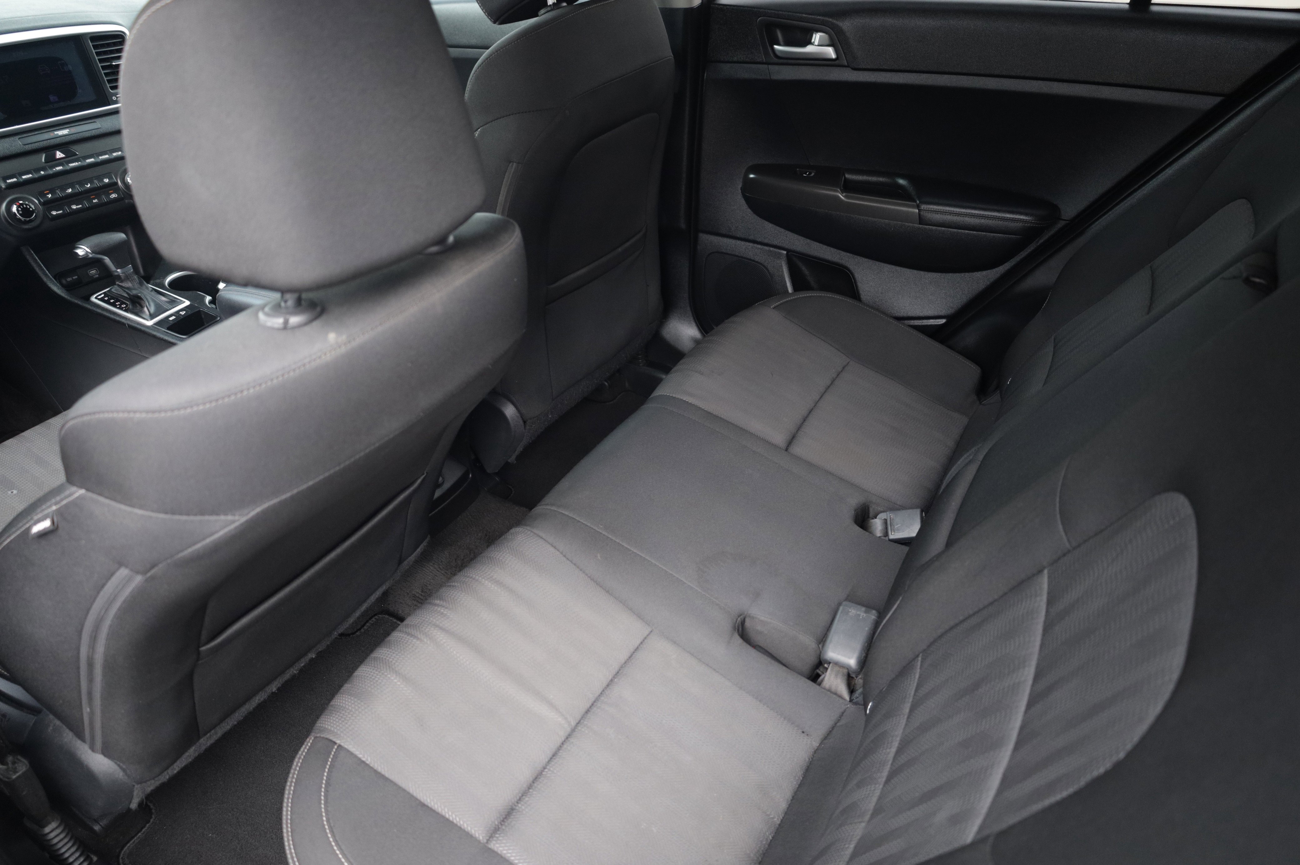 Used 2020 Kia Sportage LX FWD image 13